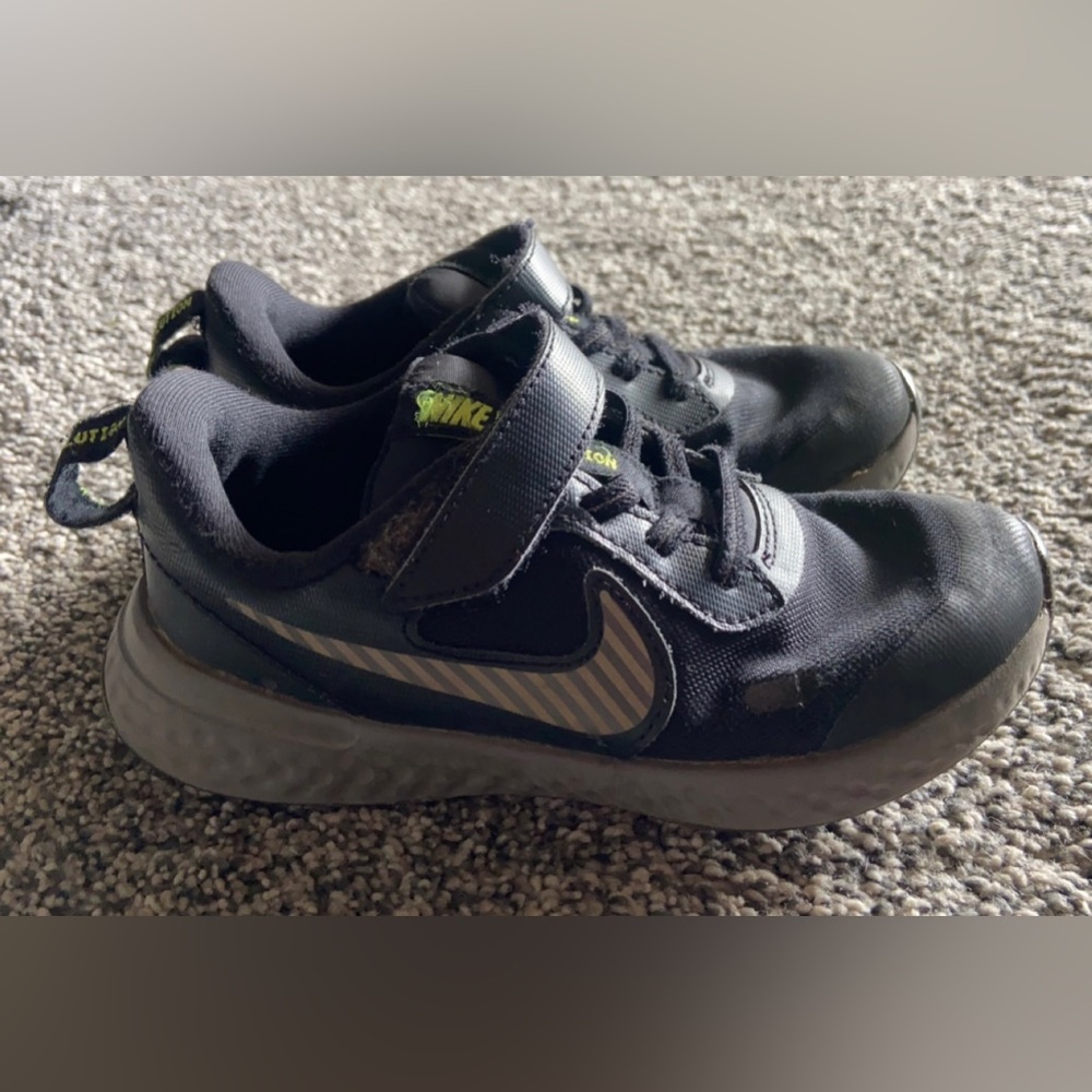 Boys Nike Revolution Shoes, Black, Size 11C